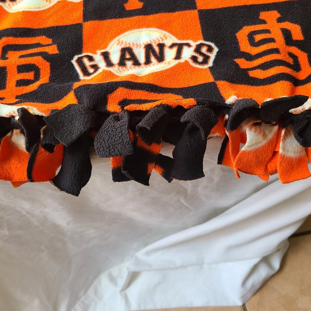 Handmade San Francisco Giants Tie Blanket - Picture 6 of 7